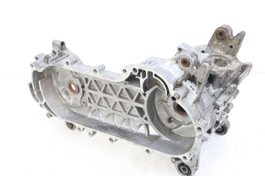 photo de ENGINE CRANKCASE KYMCO AGILITY FR 2T 50 (2012 - 2017)