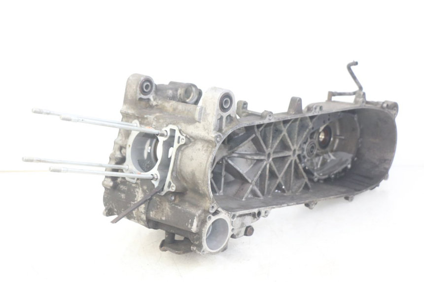 photo de ENGINE LOWER CASING KYMCO DINK STREET 125 (2009 - 2014)