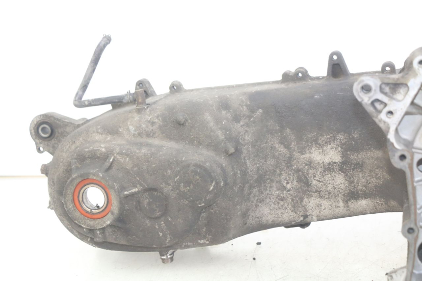 photo de ENGINE LOWER CASING KYMCO DINK STREET 125 (2009 - 2014)