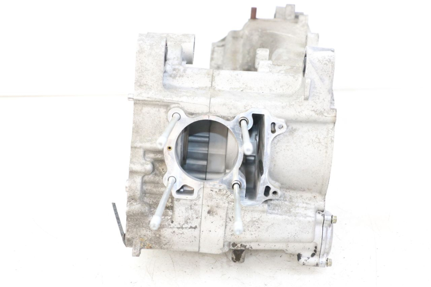 photo de ENGINE LOWER CASING KYMCO DINK STREET 125 (2009 - 2014)