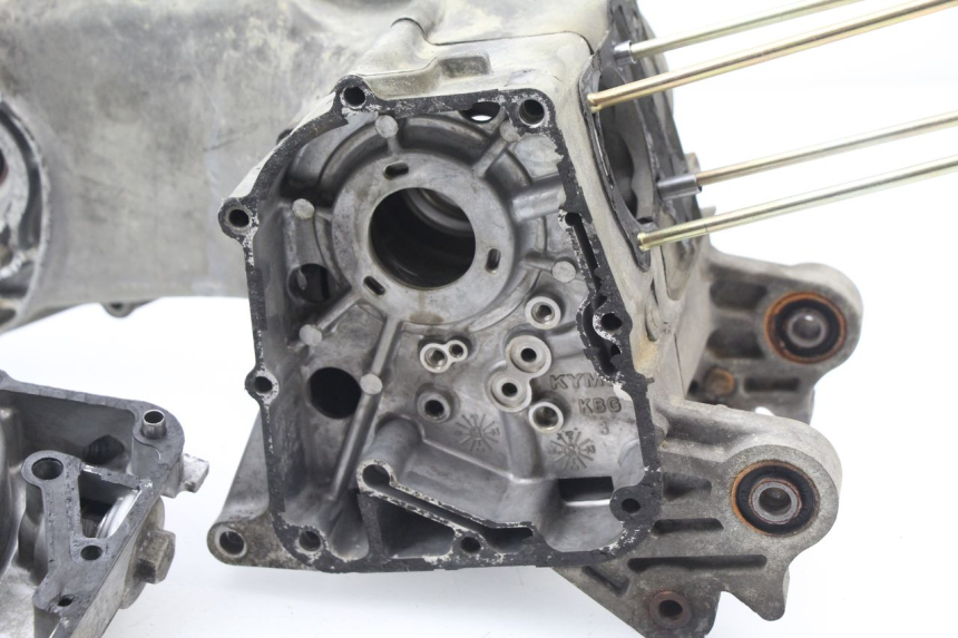 photo de ENGINE CRANKCASE KYMCO SENTO 50 (2008 - 2013)