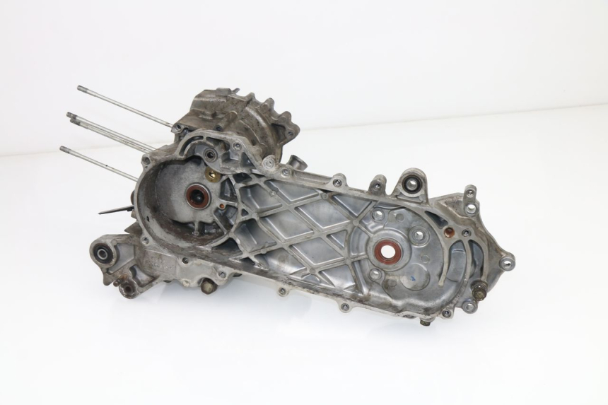 photo de ENGINE CRANKCASE KYMCO LIKE 4T 50 (2009 - 2018)