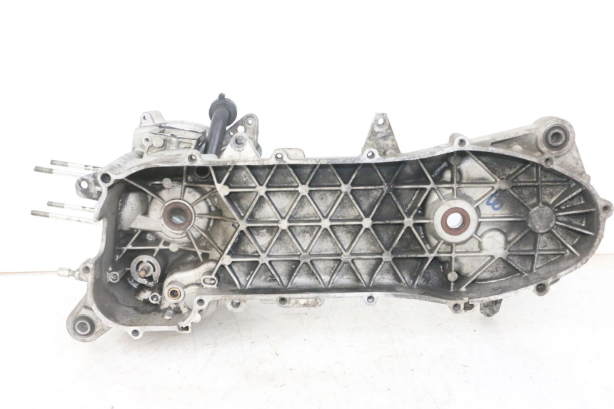 photo de ENGINE LOWER CASING PIAGGIO NEW TYPHOON 50 (2018 - 2021)