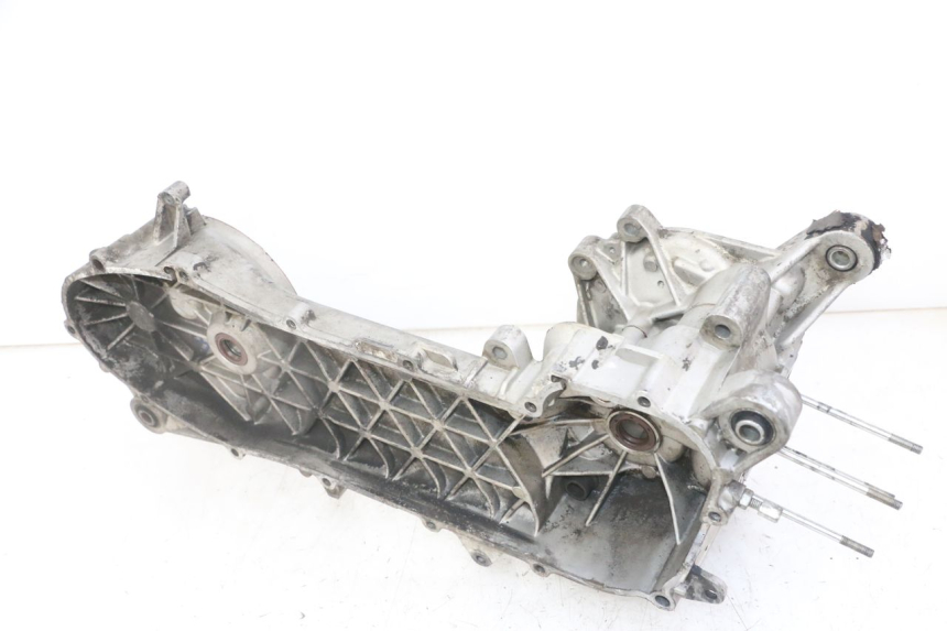 photo de ENGINE LOWER CASING PIAGGIO NEW TYPHOON 50 (2018 - 2021)