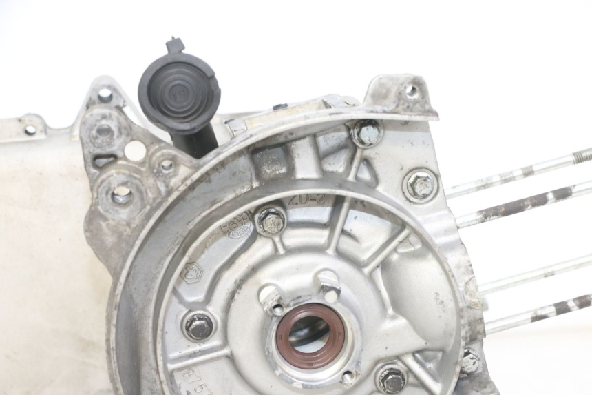 photo de ENGINE LOWER CASING PIAGGIO NEW TYPHOON 50 (2018 - 2021)
