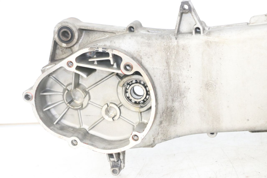 photo de ENGINE LOWER CASING PIAGGIO NEW TYPHOON 50 (2018 - 2021)