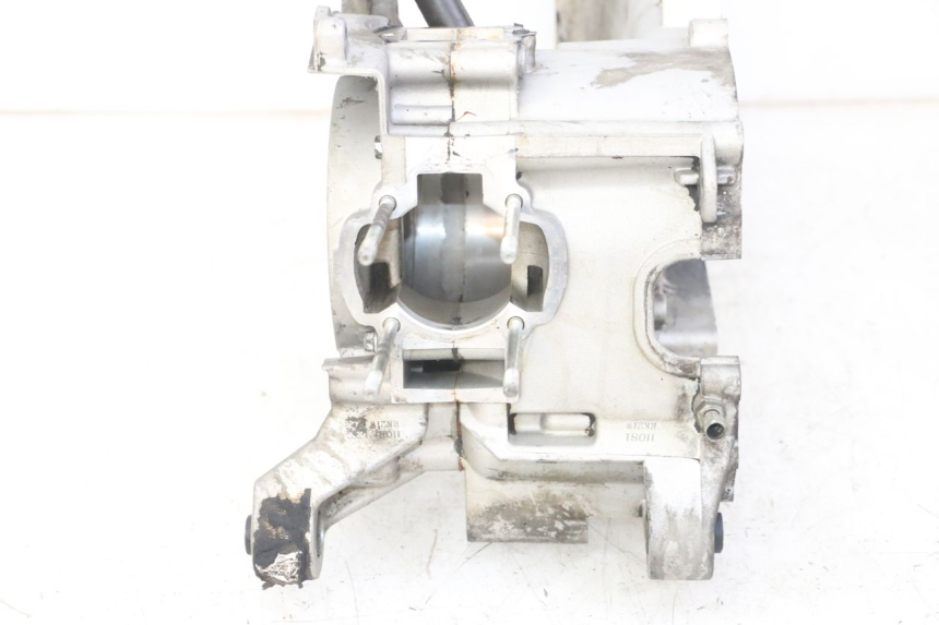 photo de ENGINE LOWER CASING PIAGGIO NEW TYPHOON 50 (2018 - 2021)