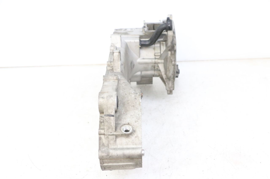 photo de ENGINE LOWER CASING PIAGGIO NEW TYPHOON 50 (2018 - 2021)