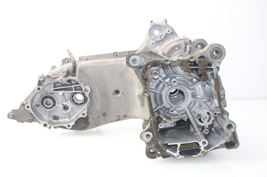 photo de ENGINE CRANKCASE HONDA NSS EX FORZA 250 (2005 - 2013)