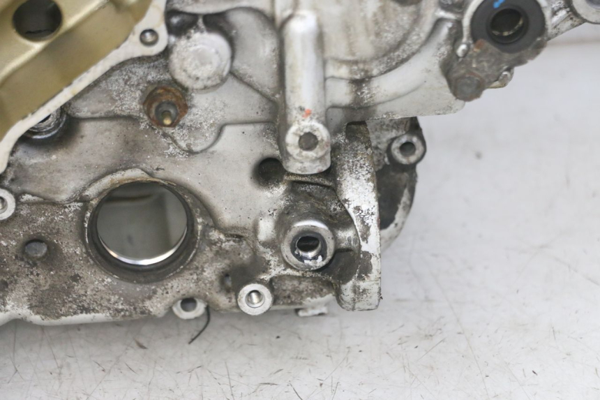 photo de ENGINE CRANKCASE HONDA NTV DEAUVILLE ABS 700 (2007 - 2016)