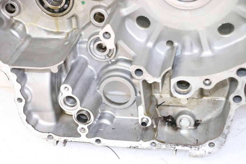 photo de ENGINE CRANKCASE HONDA NTV DEAUVILLE 650 (2001 - 2006)
