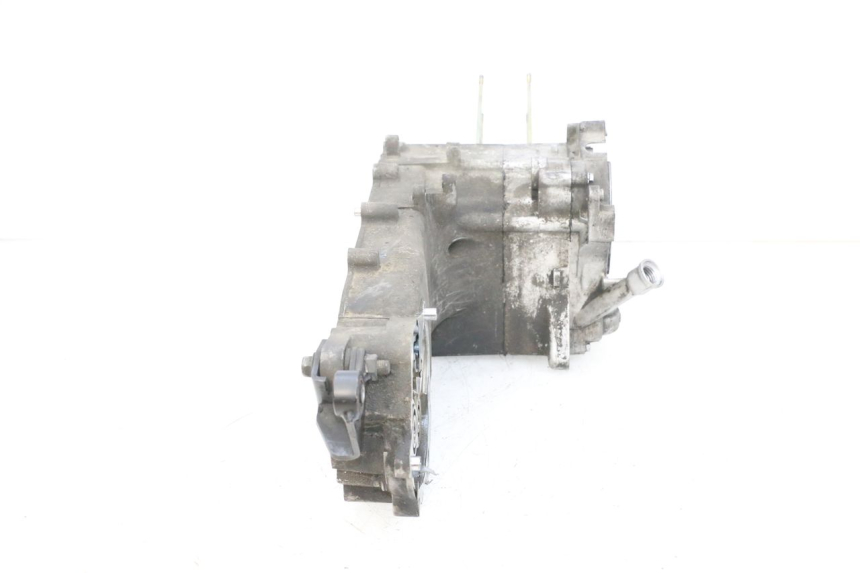 photo de ENGINE LOWER CASING SYM ORBIT III 3 4T 50 (2018 - 2021) - Surface and material condition