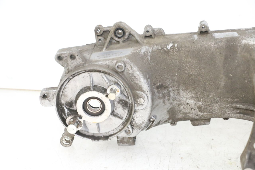 photo de ENGINE CRANKCASE PEUGEOT KISBEE 2T 50 (2010 - 2017)