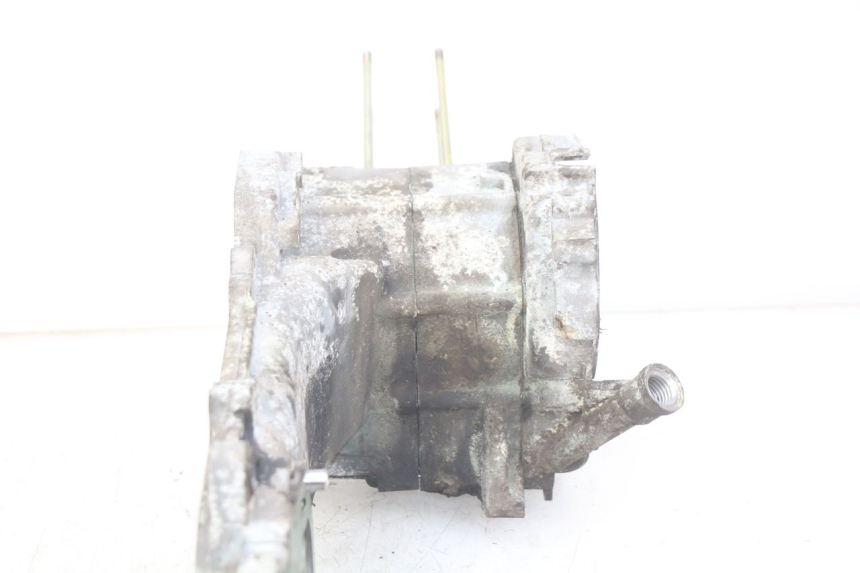 photo de ENGINE LOWER CASING PEUGEOT KISBEE 4T 50 (2018 - 2022)