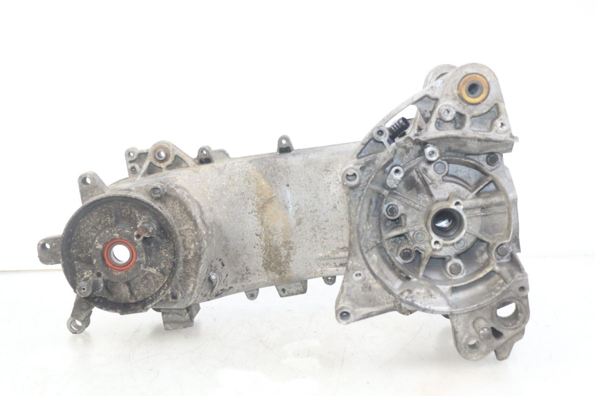 photo de ENGINE LOWER CASING PEUGEOT LUDIX 50 (2005 - 2007)