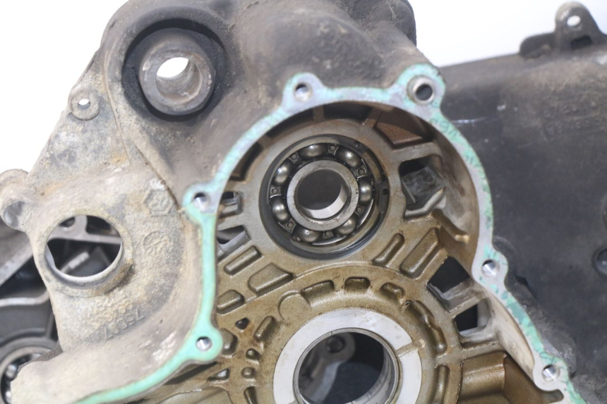 photo de ENGINE CRANKCASE PEUGEOT SATELIS 500 (2007 - 2013)