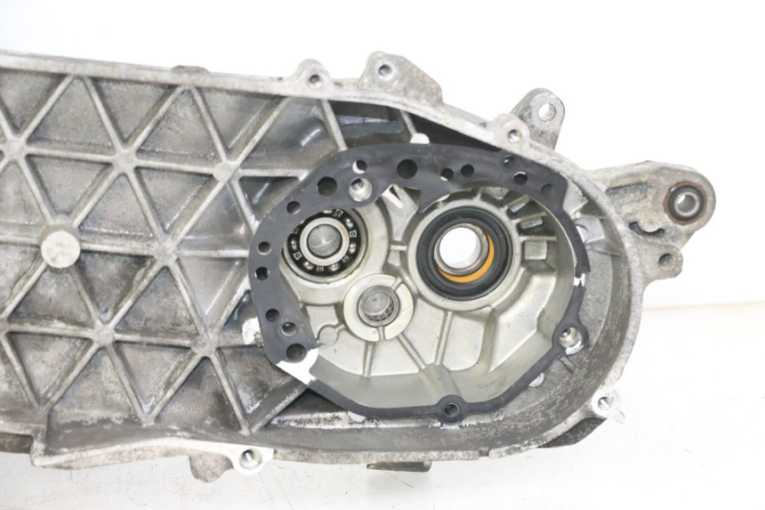 photo de ENGINE CRANKCASE PEUGEOT SATELIS 125 (2013 - 2018)