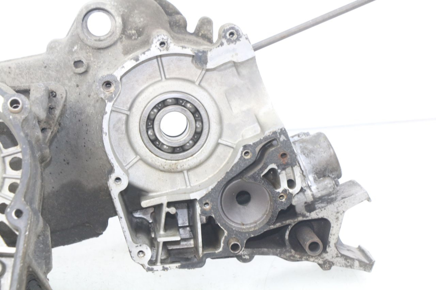 photo de ENGINE CRANKCASE PEUGEOT SATELIS 125 (2006 - 2009)