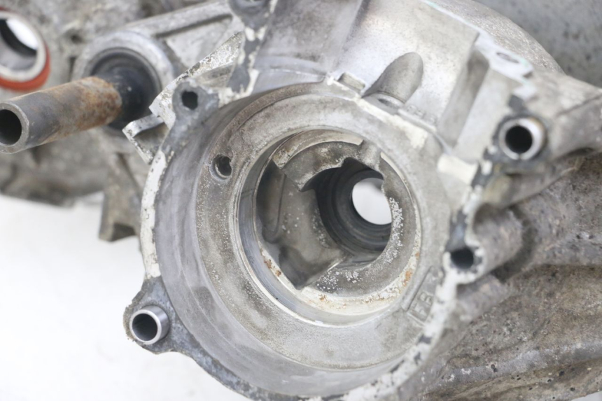 photo de ENGINE BOTTOM CASE PEUGEOT SPEEDFIGHT 100 (1997 - 2007)