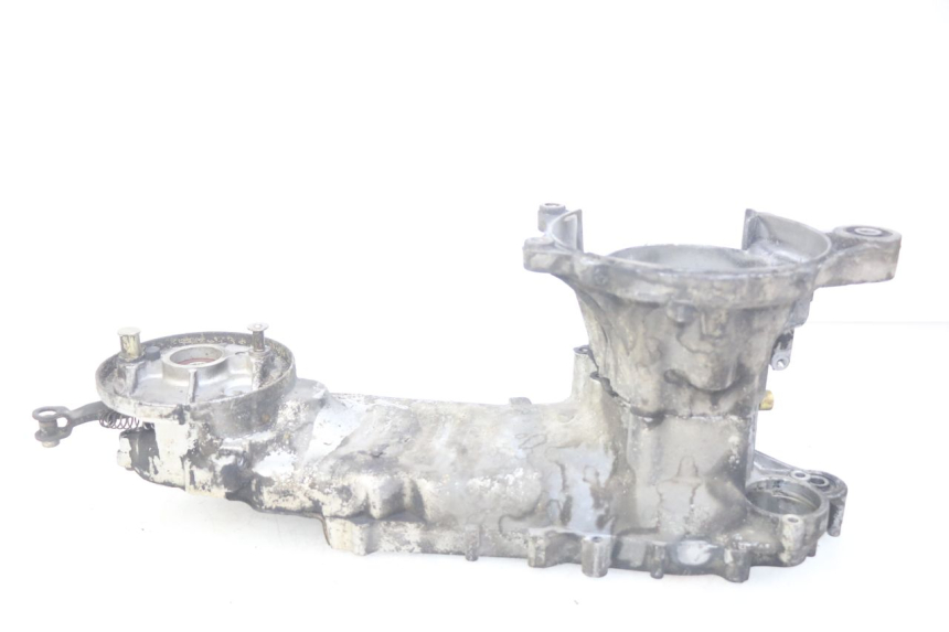 photo de ENGINE LOWER CASING PEUGEOT SV 125 (1991 - 1994)