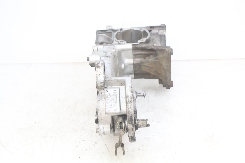 photo de ENGINE LOWER CASING PEUGEOT SV 125 (1991 - 1994)