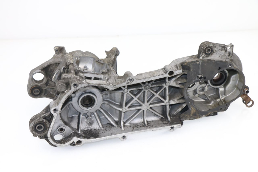 photo de ENGINE CRANKCASE PEUGEOT SV 80 (1993 - 1997)