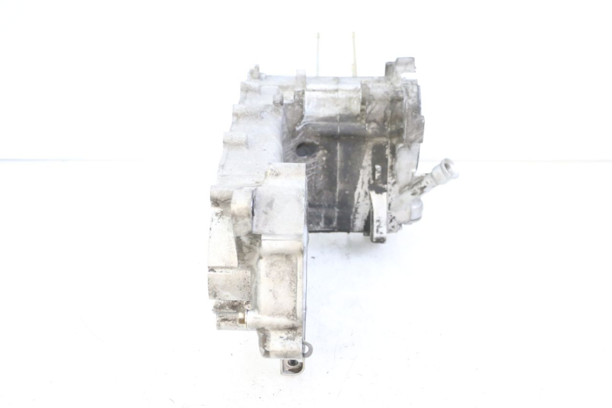 photo de ENGINE LOWER CASING PEUGEOT TWEET 4T 50 (2018 - 2020)