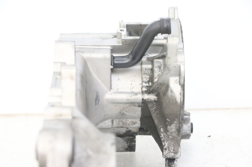 photo de ENGINE CRANKCASE PIAGGIO FLY 2T 50 (2004 - 2017)