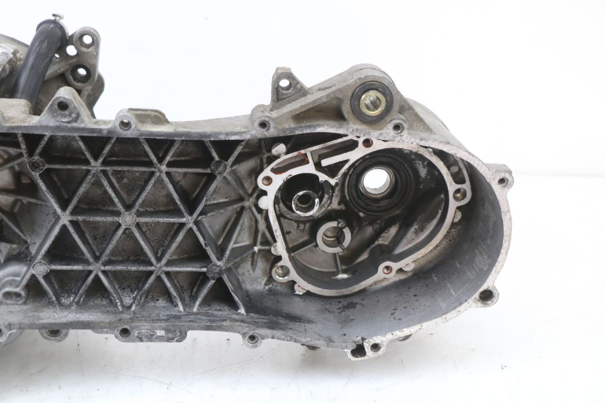 photo de ENGINE CRANKCASE PIAGGIO VESPA S 2T 50 (2007 - 2014)