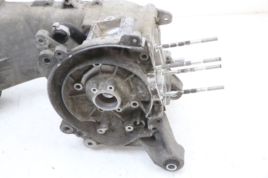 photo de ENGINE CRANKCASE PIAGGIO VESPA S 2T 50 (2007 - 2014)