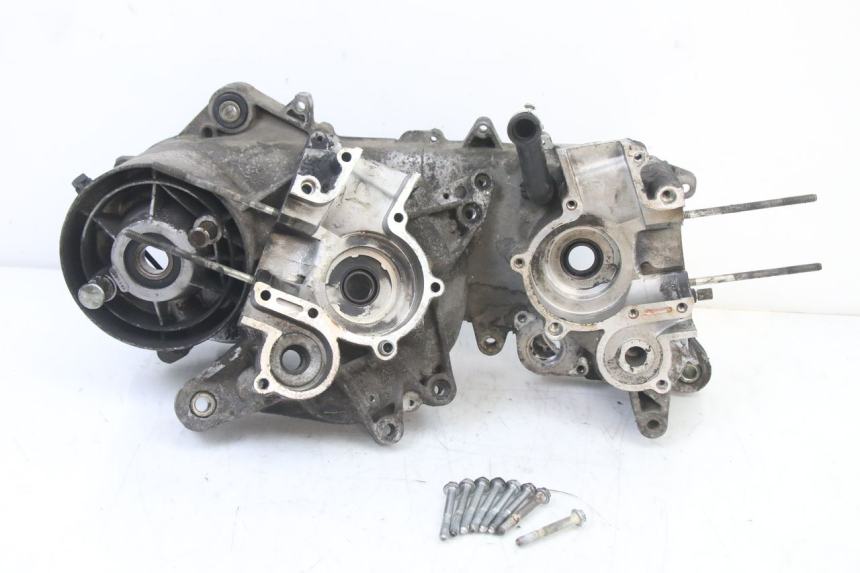 photo de ENGINE CRANKCASE PIAGGIO VESPA S 2T 50 (2007 - 2014)