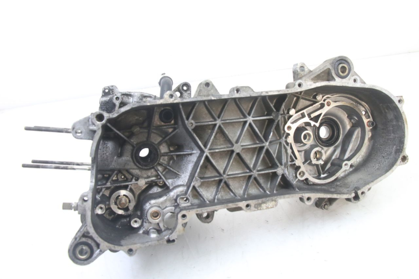 photo de ENGINE CRANKCASE PIAGGIO VESPA S 2T 50 (2007 - 2014)