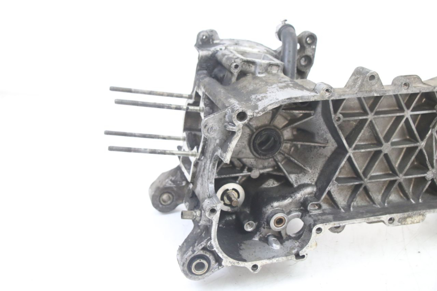 photo de ENGINE CRANKCASE PIAGGIO VESPA S 2T 50 (2007 - 2014)