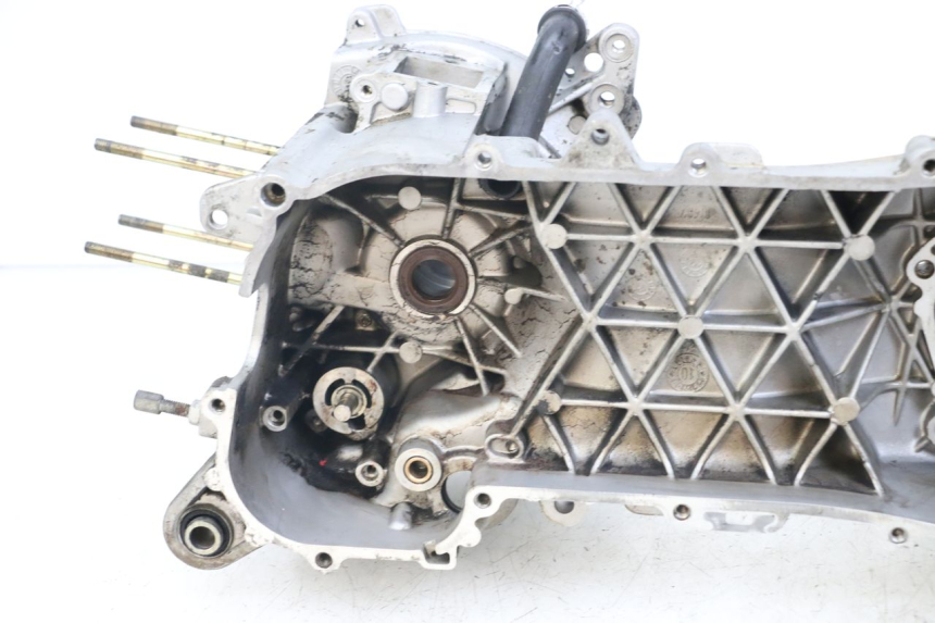 photo de ENGINE CRANKCASE PIAGGIO ZIP 2T 50 (2009 - 2019)