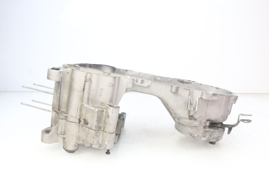 photo de ENGINE LOWER CASING PIAGGIO ZIP 4T 50 (2018 - 2020)