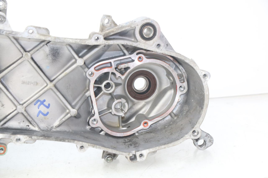 photo de ENGINE LOWER CASING PIAGGIO ZIP 4T 50 (2018 - 2020)