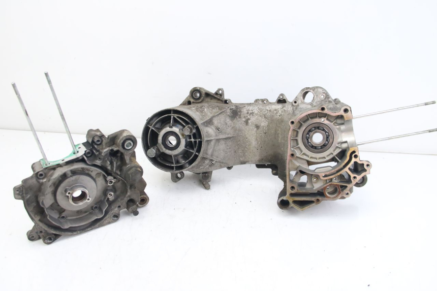 photo de ENGINE LOWER CASING PIAGGIO ZIP 4T 50 (2018 - 2020)