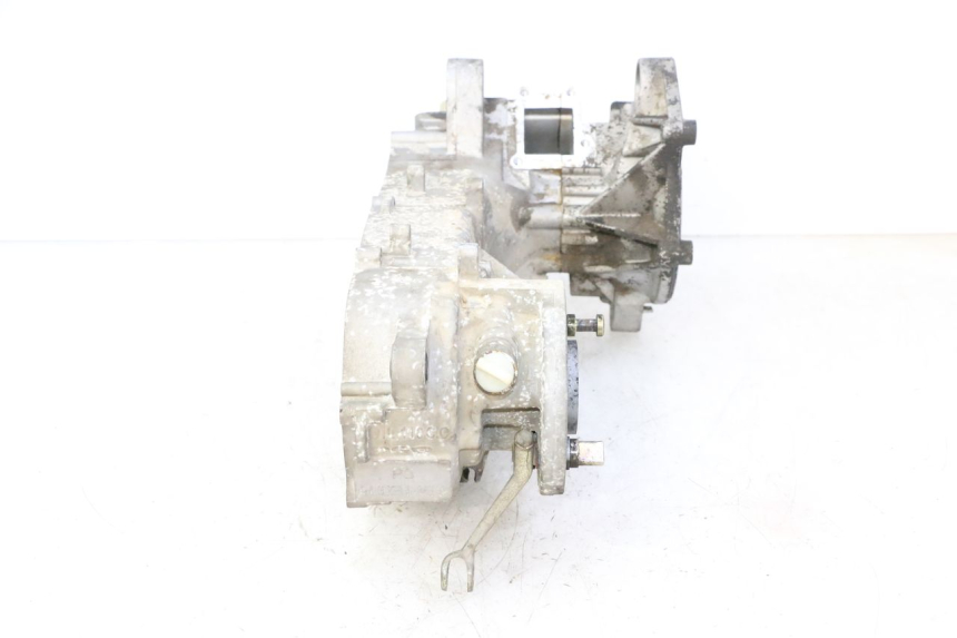photo de ENGINE BOTTOM CASE PGO RODOSHOW 2T 50 (2003 - 2007)