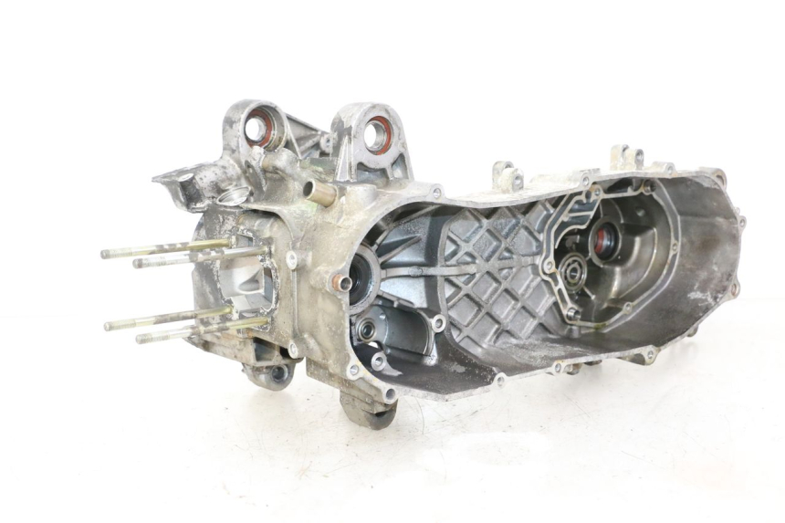 photo de ENGINE BOTTOM CASE PGO RODOSHOW 2T 50 (2003 - 2007)