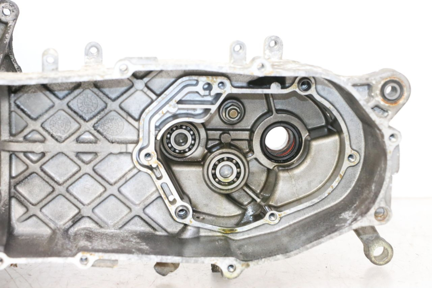 photo de ENGINE BOTTOM CASE PGO RODOSHOW 2T 50 (2003 - 2007)