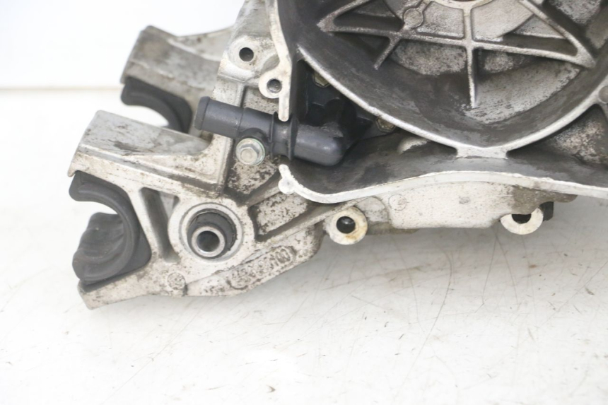 photo de ENGINE CRANKCASE PEUGEOT SATELIS 125 (2013 - 2018)