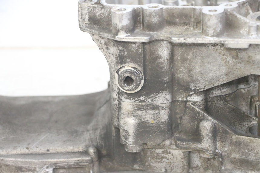 photo de ENGINE CRANKCASE PEUGEOT SATELIS 125 (2013 - 2018)