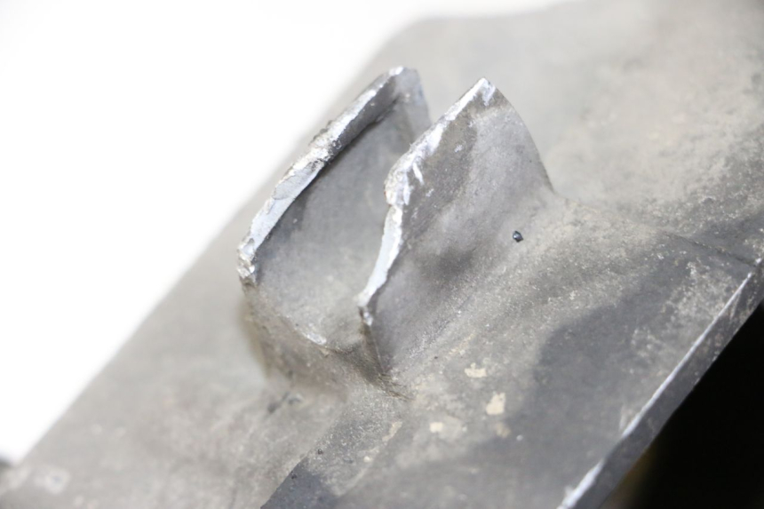 photo de ENGINE CRANKCASE PEUGEOT SATELIS 125 (2010 - 2012)