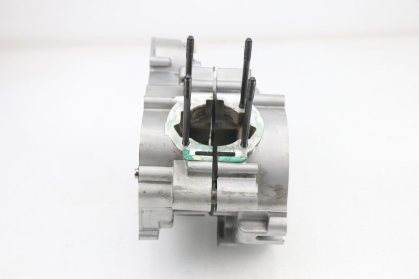 photo de ENGINE CRANKCASE DERBI SENDA SM DRD 50 (2008 - 2013) - Zoom on usage condition