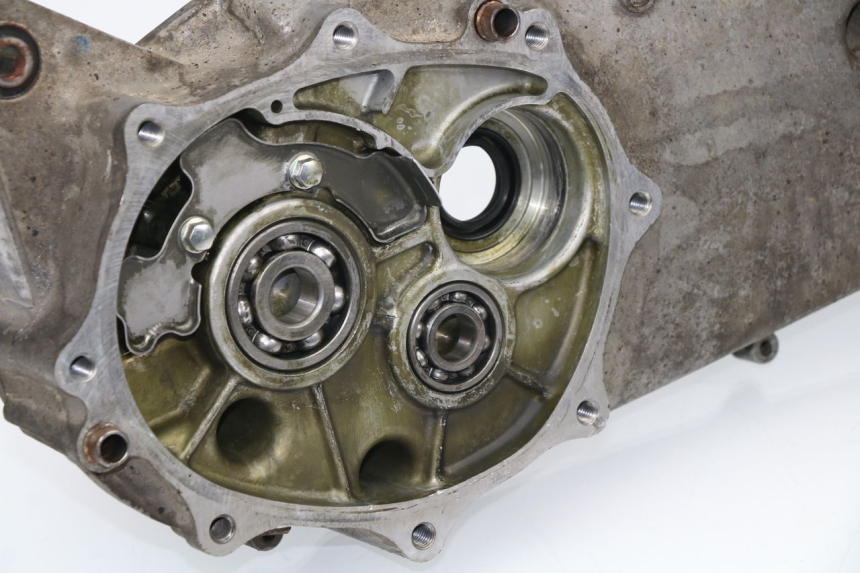 photo de ENGINE CRANKCASE SUZUKI BURGMAN 125 (2007 - 2014)