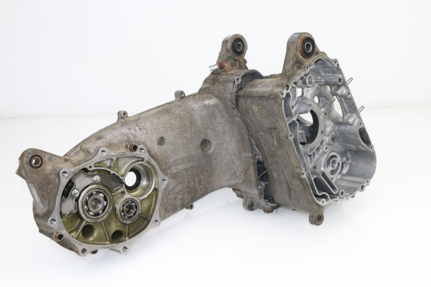 photo de ENGINE CRANKCASE SUZUKI BURGMAN 125 (2007 - 2014)