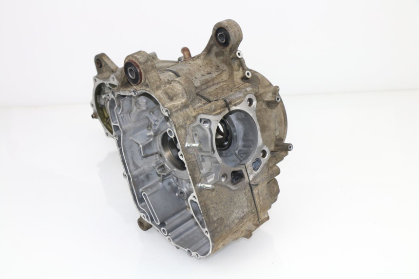 photo de ENGINE CRANKCASE SUZUKI BURGMAN 125 (2007 - 2014)