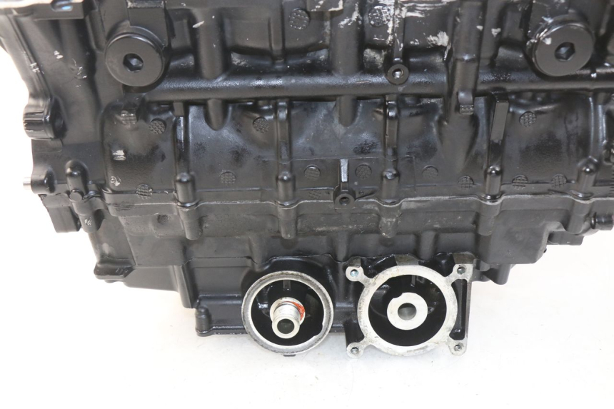 photo de ENGINE CRANKCASE SUZUKI GSR 600 (2005 - 2012)