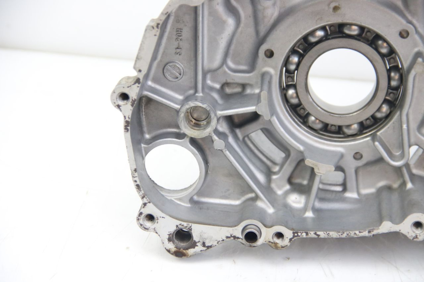 photo de ENGINE LOWER CASING SUZUKI SIXTEEN 125 (2008 - 2010)