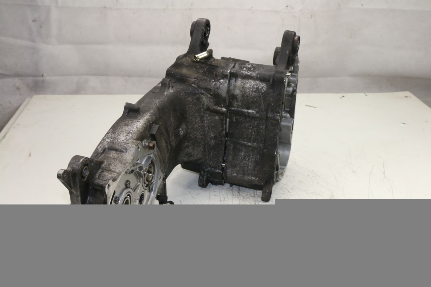 photo de ENGINE CRANKCASE SUZUKI UH BURGMAN 125 (2002 - 2006)